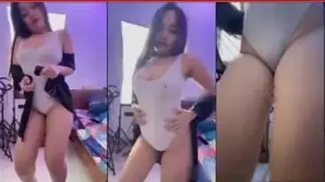 DJ Bebibii Susu Montok Asyik Ngewe Gaya WOT Lumer poster