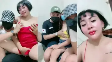 Kakak Adik Nakal Colmek Bareng Saat Live poster
